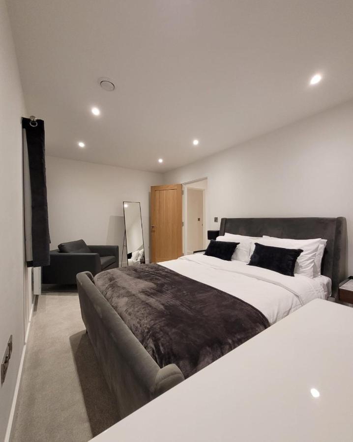 Luxury 1 Bed Apartment In The Centre Of Rochester Wainscot Zewnętrze zdjęcie