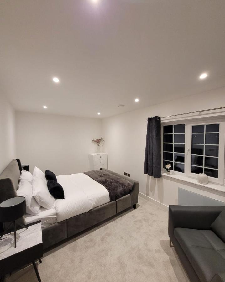 Luxury 1 Bed Apartment In The Centre Of Rochester Wainscot Zewnętrze zdjęcie